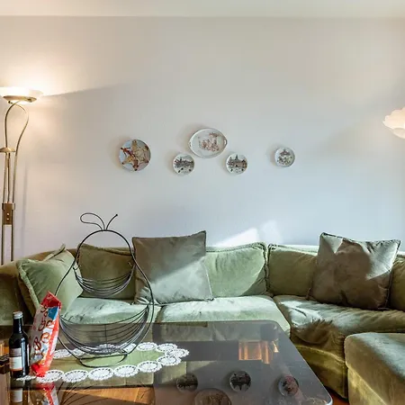 Angela Apartman